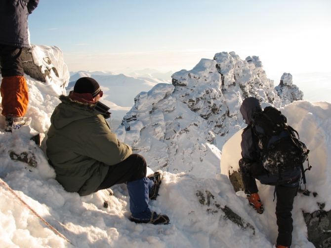 Приполярный Урал 2007: жизнь хороша, когда есть мясо и сгущенка ;-, Ски-тур, великий новгород, зима, сюжет, манарага, лыжный туризм, аудио)