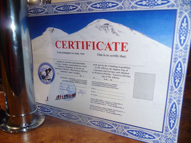 Нужен ли гид на Эльбрус? (Альпинизм, марафон на вершину европы, приэльбрусье, забег на эльбрус, абу эльмезов, кабардино-балкария)