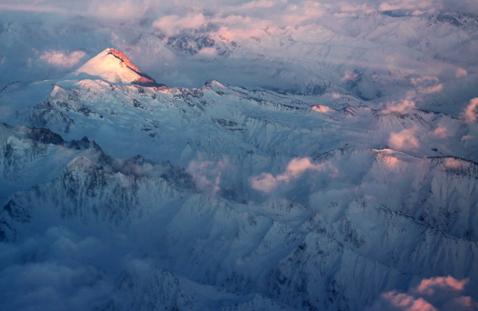 Ски-тур/ бэккантри на Казбеке (Бэккантри/Фрирайд, арчилу цинцадзе, чекулаева оксана)