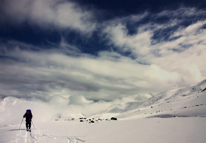 Ски-тур/ бэккантри на Казбеке (Бэккантри/Фрирайд, арчилу цинцадзе, чекулаева оксана)