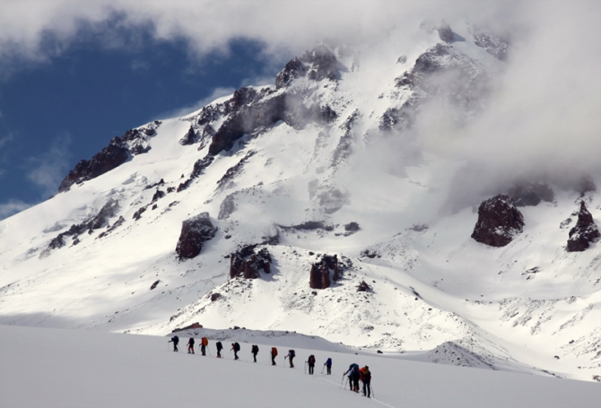 Ски-тур/ бэккантри на Казбеке (Бэккантри/Фрирайд, арчилу цинцадзе, чекулаева оксана)