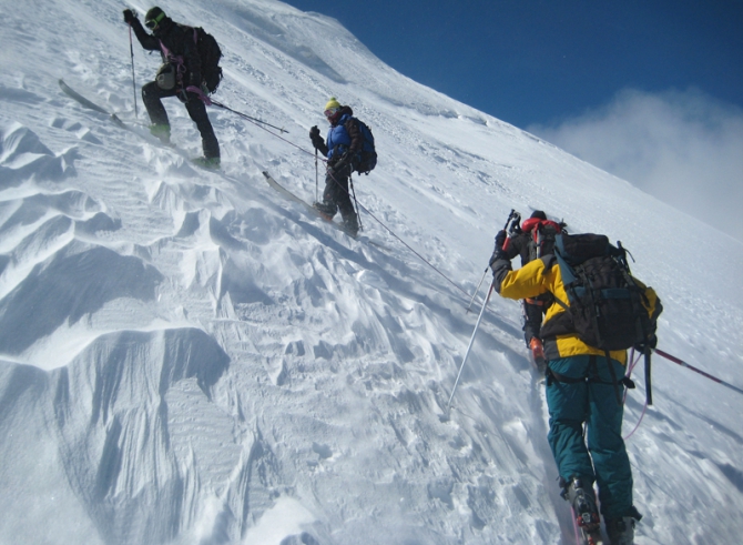 Ски-тур/ бэккантри на Казбеке (Бэккантри/Фрирайд, арчилу цинцадзе, чекулаева оксана)
