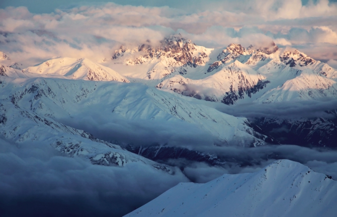 Ски-тур/ бэккантри на Казбеке (Бэккантри/Фрирайд, арчилу цинцадзе, чекулаева оксана)