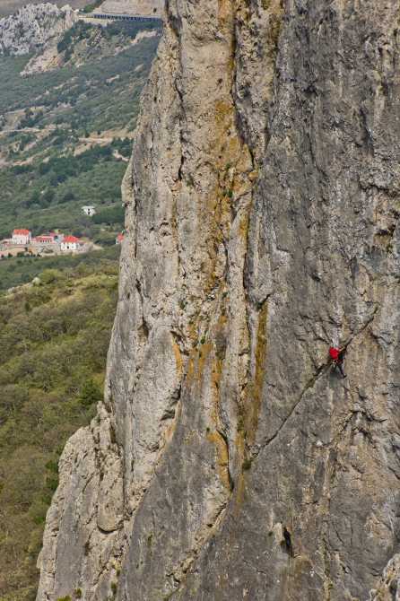 Мультипитч "Школа Роупджампинга" (Скалолазание, нефедов, grivel, sivera-team, бобров, педько, палец деликли буруна, новый маршрут, крым, ильяс)