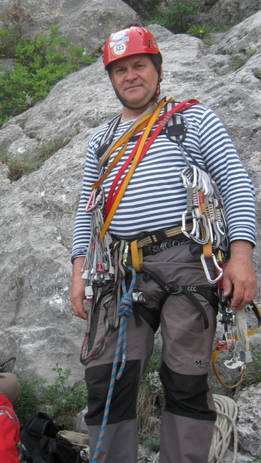 Повествование с цитатами из Н.Носова и картинками от участников "Как мы на "Незнаек" ходили". (Альпинизм, крым, скалолазание, "незнайки на луне")