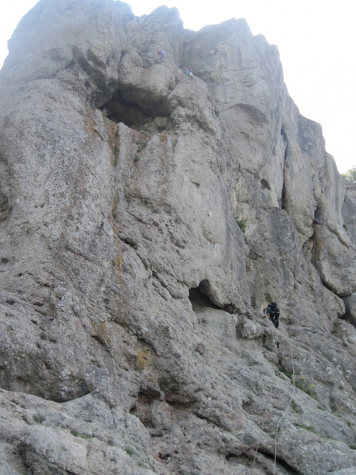 Повествование с цитатами из Н.Носова и картинками от участников "Как мы на "Незнаек" ходили". (Альпинизм, крым, скалолазание, "незнайки на луне")