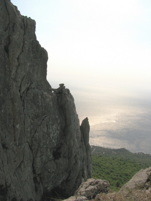 Повествование с цитатами из Н.Носова и картинками от участников "Как мы на "Незнаек" ходили". (Альпинизм, крым, скалолазание, "незнайки на луне")