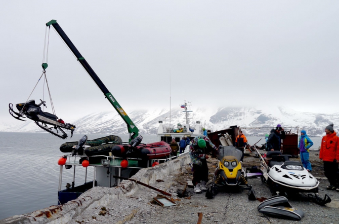 «В Авачинской бухте весна, а впрочем, мы скажем иначе…» (Бэккантри/Фрирайд, камчатка, sailing backcountry, мыс шипунский, kamchatka freeride community)