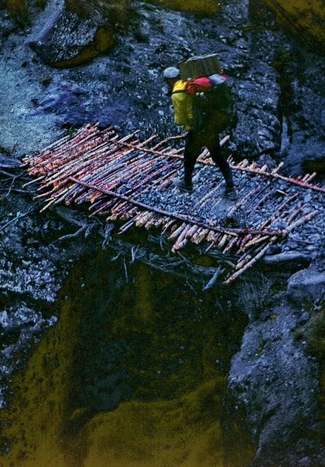 ЗОЛОТАЯ ОСЕНЬ НА ПАМИРЕ. (Горный туризм, маи)