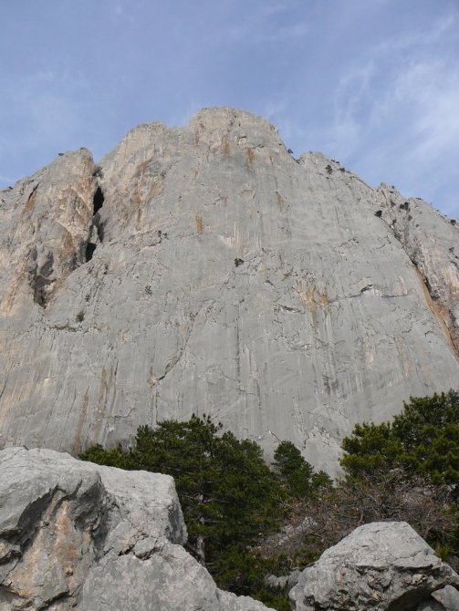 "Центр" на Морчеке все еще ждет своего первого полного свободного прохождения (Альпинизм, крым, морчека, grivel, нефедов, сивера, vento, венто, ремонт маршрутов, мамлеев, sivera team, альпинистские маршруты, реболтинг)