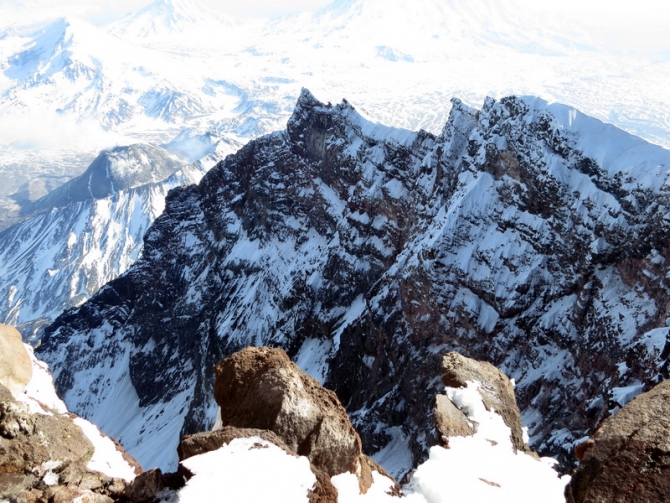 КАМЧАТКА 2012. Вершина Камень. Дневник экспедиции. Часть 1. (Альпинизм, в. камень, ключевская сопка, камчатская федерация альпинизма и скалолазания, поисково-спасательный отряд камчатского края)