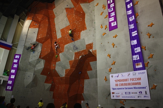 Чемпионат России в Красноярске: итоги 1-го дня (Скалолазание, бычковская, сигов, пантелеева)
