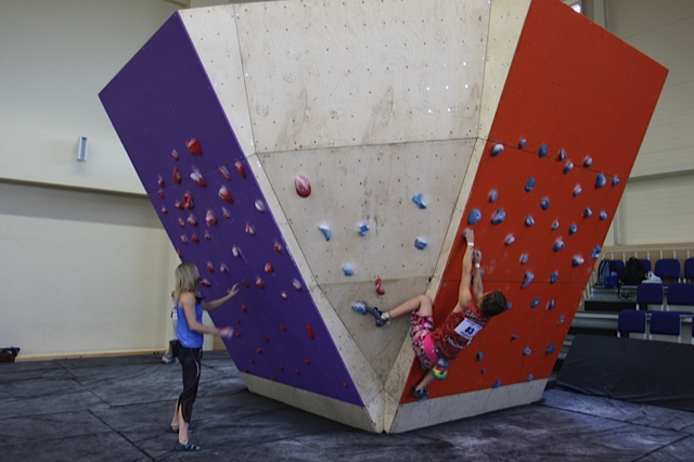 Чемпионат России в Красноярске: итоги 1-го дня (Скалолазание, бычковская, сигов, пантелеева)