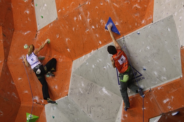 Чемпионат России в Красноярске: итоги 1-го дня (Скалолазание, бычковская, сигов, пантелеева)