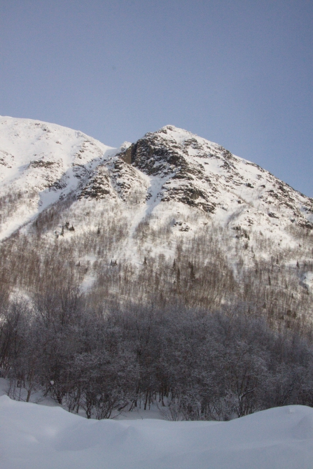 В поисках зимнего лазанья (Альпинизм, хибины, бастион вудьявра, вудъявра, вера, високосный день, headwall attack, сивера, sivera, sivera team, grivel, юкспор, скалы мгу, 2б, щель надежности, ребро жесткости, маршруты в хибинах, сотник, нефедов, романов, юшман)