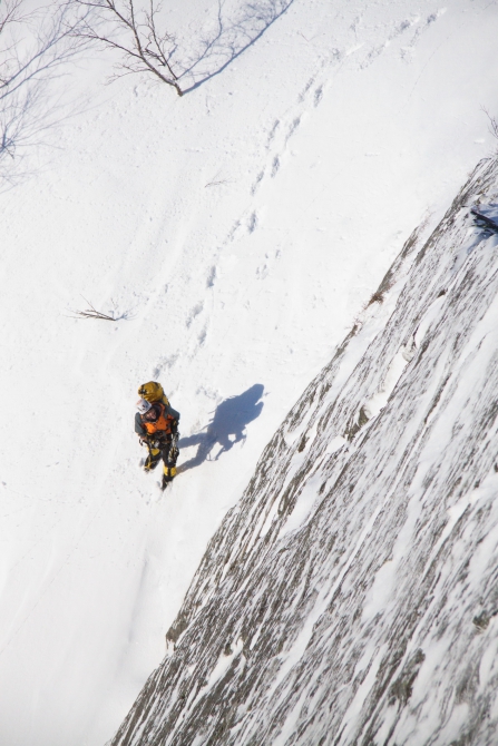 В поисках зимнего лазанья (Альпинизм, хибины, бастион вудьявра, вудъявра, вера, високосный день, headwall attack, сивера, sivera, sivera team, grivel, юкспор, скалы мгу, 2б, щель надежности, ребро жесткости, маршруты в хибинах, сотник, нефедов, романов, юшман)