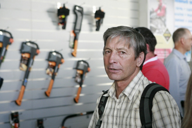 К сожаленью, день рождения только раз в году! (баск, юбилей, собрались)