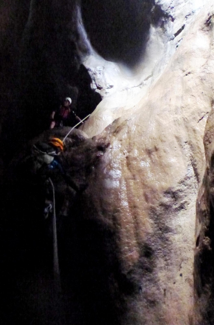 СЕМЬЯ МУРАДОВЫХ ВЫБИРАЕТ КРИТ! (Путешествия, каньонинг, canyoning)