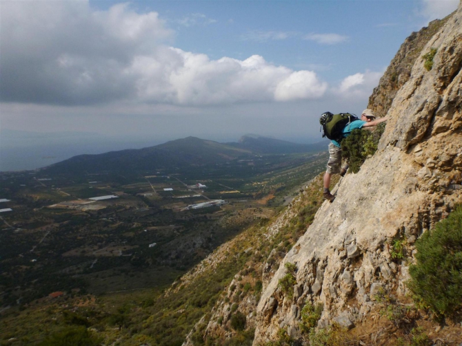 СЕМЬЯ МУРАДОВЫХ ВЫБИРАЕТ КРИТ! (Путешествия, каньонинг, canyoning)