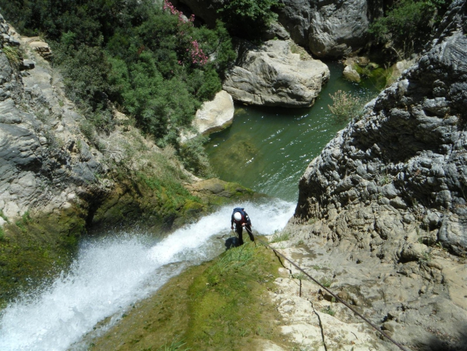 СЕМЬЯ МУРАДОВЫХ ВЫБИРАЕТ КРИТ! (Путешествия, каньонинг, canyoning)