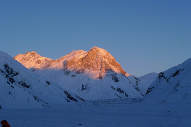 Южный Иныльчек 2010, восхождение на Хан-Тенгри (Альпинизм, аксай трэвел, победа, тянь-шань)