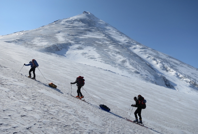 КАМЧАТКА 2012. Вершина Камень. Дневник экспедиции. Часть 2. (Альпинизм, в. камень, ключевская сопка, камчатская федерация альпинизма и скалолазания, поисково-спасательный отряд камчатского края)