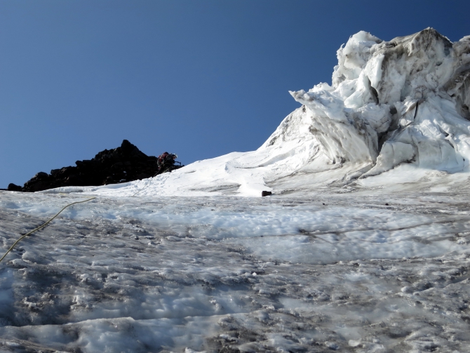 КАМЧАТКА 2012. Вершина Камень. Дневник экспедиции. Часть 2. (Альпинизм, в. камень, ключевская сопка, камчатская федерация альпинизма и скалолазания, поисково-спасательный отряд камчатского края)