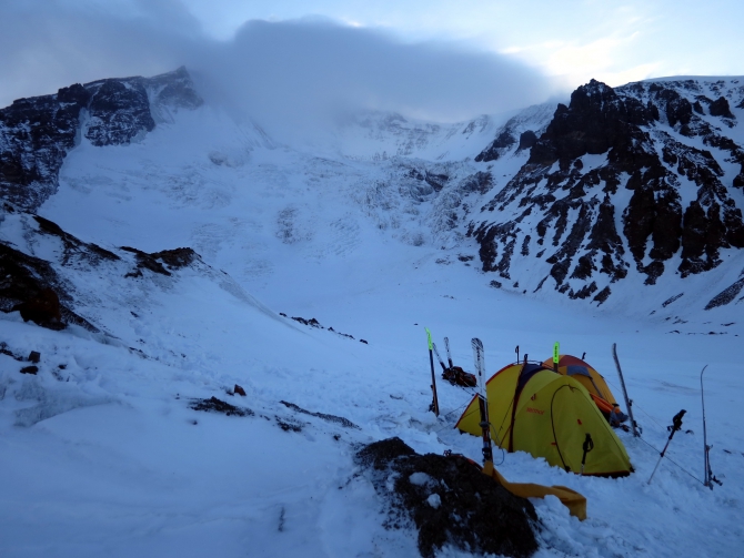 КАМЧАТКА 2012. Вершина Камень. Дневник экспедиции. Часть 2. (Альпинизм, в. камень, ключевская сопка, камчатская федерация альпинизма и скалолазания, поисково-спасательный отряд камчатского края)