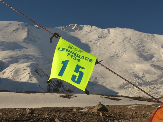 Новые рекорды на пике Ленина! (Скайраннинг, яшина, черкасов, дворниченко, скоростное восхождение, тотмянин, пик ленина)