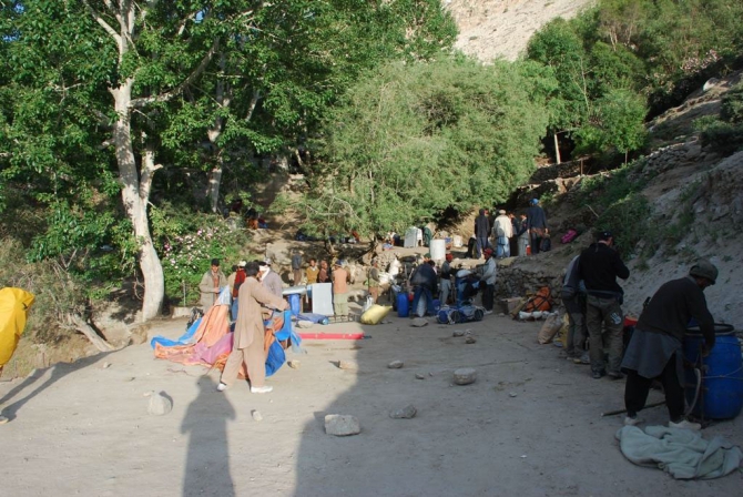 Музтаг - Тауэр 2012. Первый выход, звери и фотки + UPDATE (непогода, Альпинизм, bruce normand, какакорум, алексика. экспециция, клуб семь вершин, чемпионат россии., фаис москвы, венто, альпиндустрия, баск)