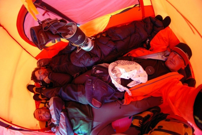 Музтаг - Тауэр 2012. Первый выход, звери и фотки + UPDATE (непогода, Альпинизм, bruce normand, какакорум, алексика. экспециция, клуб семь вершин, чемпионат россии., фаис москвы, венто, альпиндустрия, баск)