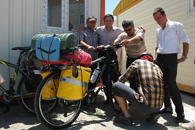 Велопоход по Турции, часть 1: озеро Ван и вулкан Сюпхан (Путешествия, турция, арарат, горы)