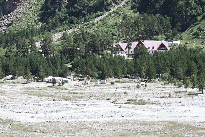 Современные проблемы альпинистких баз на примере Уллутау (Альпинизм, фар, альпинистские базы)