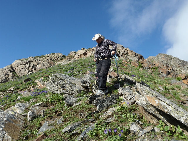 КАЗБЕК- ЭЛЬБРУС. Июльский дуплет . Текст отчёта. (Бэккантри/Фрирайд, гергетский ледник, дарьяльское ущелье, казбеги, иком, игорь комаров, вершина, терскол, лиза паль, восхождение, чегет, альпинизм)