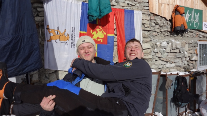 Про друга Саню (Альпинизм, нескородов)