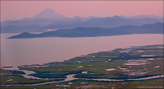 Камчатка. Где-то на краю света. (Путешествия, бтти, безымянный, быстрая малкинская, ключевская группа вулканов, ключевской парк, ленинградка, марс, мёртвый лес, северные прорывы, толбачик, толбачинское кольцо, вулканы, мини долина гейзеров)