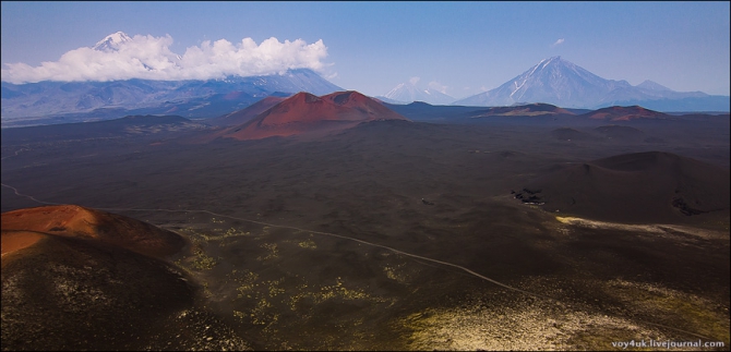 Камчатка. Где-то на краю света. (Путешествия, бтти, безымянный, быстрая малкинская, ключевская группа вулканов, ключевской парк, ленинградка, марс, мёртвый лес, северные прорывы, толбачик, толбачинское кольцо, вулканы, мини долина гейзеров)