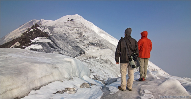 Камчатка. Где-то на краю света. (Путешествия, бтти, безымянный, быстрая малкинская, ключевская группа вулканов, ключевской парк, ленинградка, марс, мёртвый лес, северные прорывы, толбачик, толбачинское кольцо, вулканы, мини долина гейзеров)