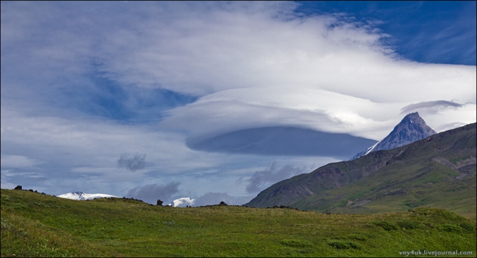 Камчатка. Где-то на краю света. (Путешествия, бтти, безымянный, быстрая малкинская, ключевская группа вулканов, ключевской парк, ленинградка, марс, мёртвый лес, северные прорывы, толбачик, толбачинское кольцо, вулканы, мини долина гейзеров)