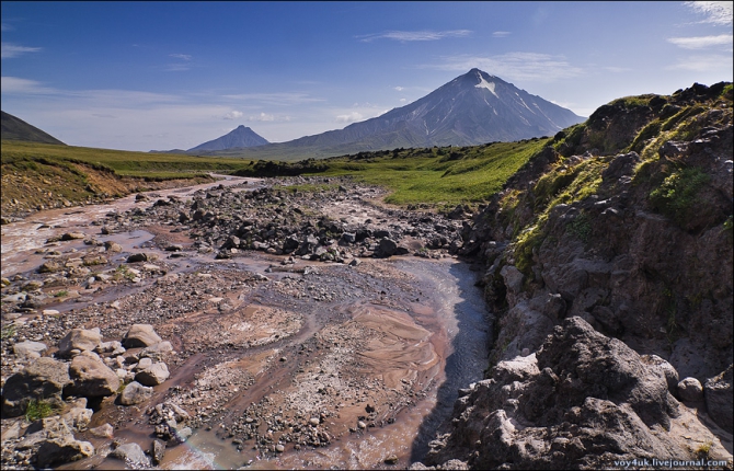 Камчатка. Где-то на краю света. (Путешествия, бтти, безымянный, быстрая малкинская, ключевская группа вулканов, ключевской парк, ленинградка, марс, мёртвый лес, северные прорывы, толбачик, толбачинское кольцо, вулканы, мини долина гейзеров)