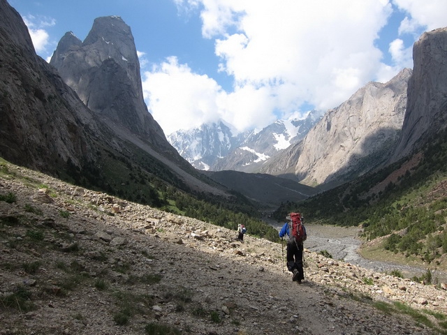 4810. Пока незачёт. (Альпинизм, альпиндустрия, венто, фаисм, нпф баск)