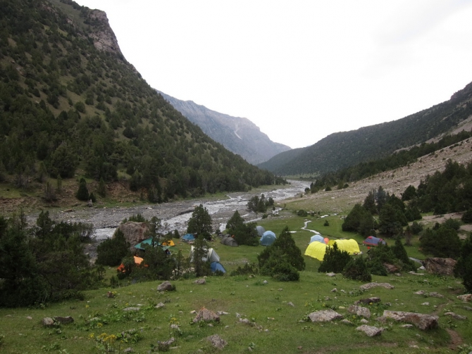 4810. Пока незачёт. (Альпинизм, альпиндустрия, венто, фаисм, нпф баск)