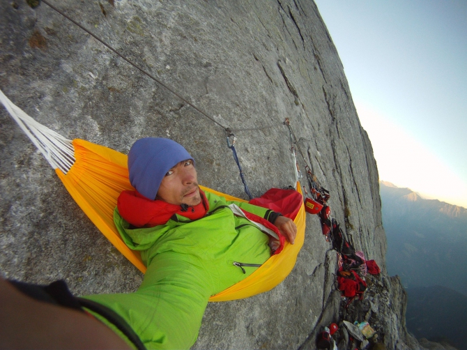 Соло на Северо-Восточную стену PIZ BADILE. (Альпинизм, odintsov, денис одинцов, пиц бадиль, solo, пиц бадиле, швейцария)