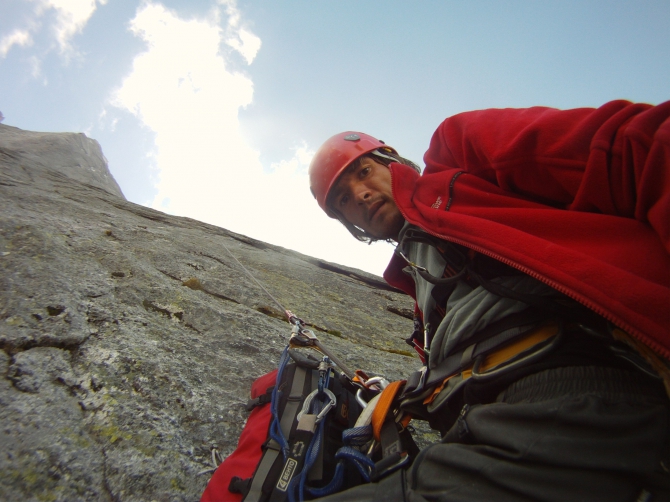 Соло на Северо-Восточную стену PIZ BADILE. (Альпинизм, odintsov, денис одинцов, пиц бадиль, solo, пиц бадиле, швейцария)