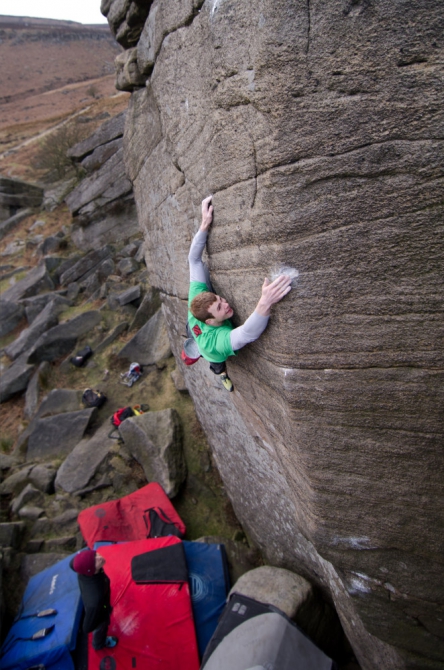 The short and hard :-) Pics of the day (trad community, uk, photo, black & white, bouldering, trad)