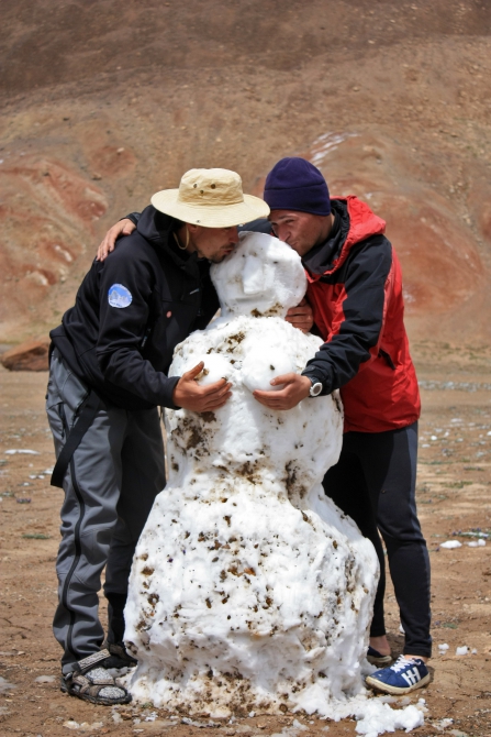 Памирские беглецы (Альпинизм, каракуль, зорташ, пик советских офицеров, восточный памир, музкол, маи)