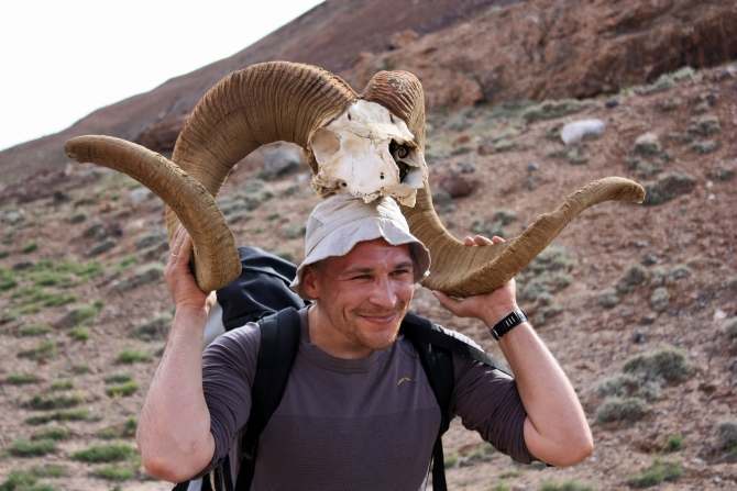 Памирские беглецы (Альпинизм, каракуль, зорташ, пик советских офицеров, восточный памир, музкол, маи)