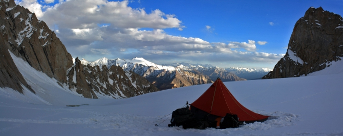 Памирские беглецы (Альпинизм, каракуль, зорташ, пик советских офицеров, восточный памир, музкол, маи)
