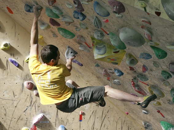 "Хвататься ногами". Speedster от La Sportiva. (Скалолазание, магазин старт-1 в ддс)