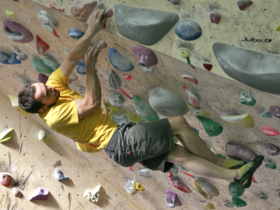 "Хвататься ногами". Speedster от La Sportiva. (Скалолазание, магазин старт-1 в ддс)